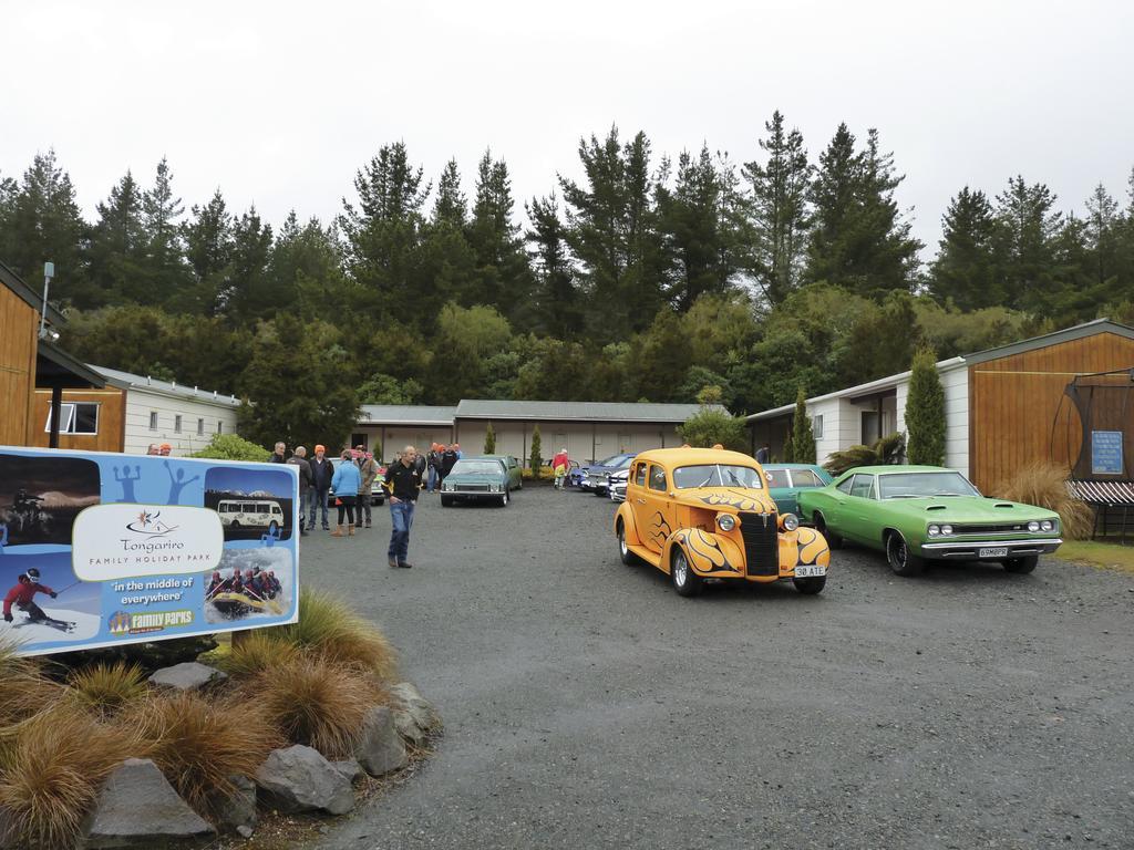 Готель Tongariro Holiday Park Нашенал-Парк Екстер'єр фото